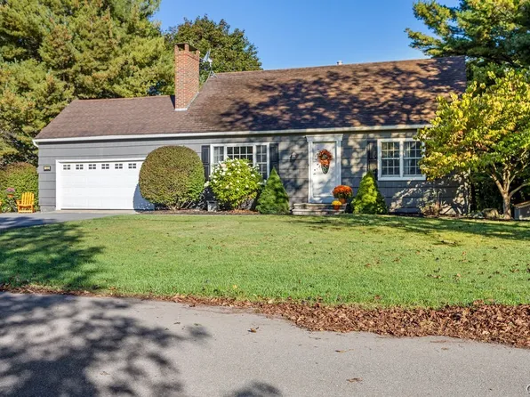 122 Woodmancy Ln, Fayetteville, NY 13066