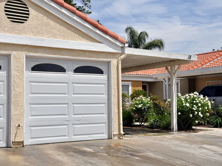 Concord Villas Patio Homes - Riverside, CA — Photo 50
