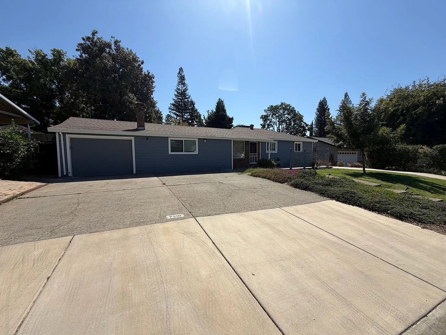 2 bedroom | 2 bath | Home with 2 bedroom 1 bathroom ADU — Photo 2