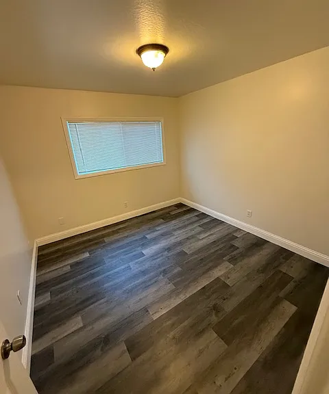 302 Maple Ave #302 — Photo 12