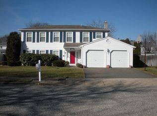104 Reflection Rd, Toms River, NJ 08753