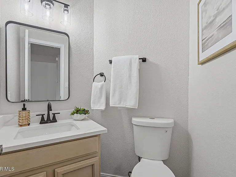 3121 Tierra Paola Ln — Photo 21