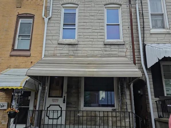 1223 Elm St, Reading, PA 19604