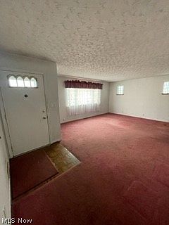 4th image of 365 Rosemont Ave