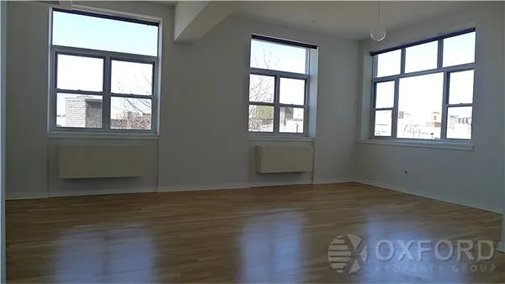 Rented by Oxford Property Group | media 17