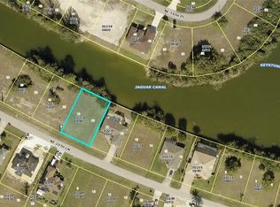 2039 NE 20th Ln, Cape Coral, FL 33909