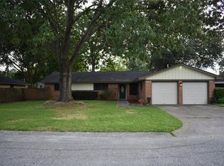 1904 Narcille St, Baytown, TX 77520