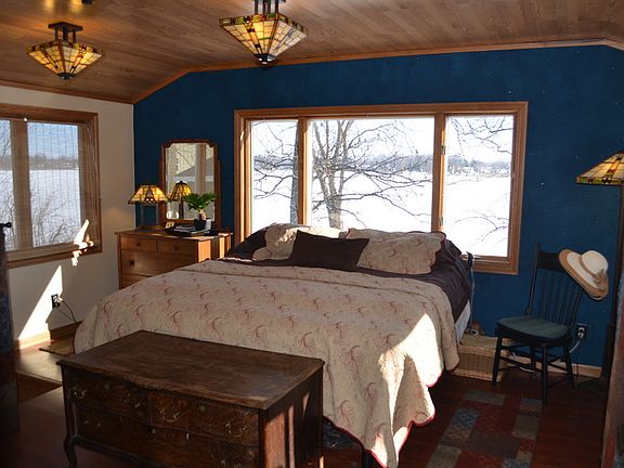 5th image of W6719 Lake Shore Cir