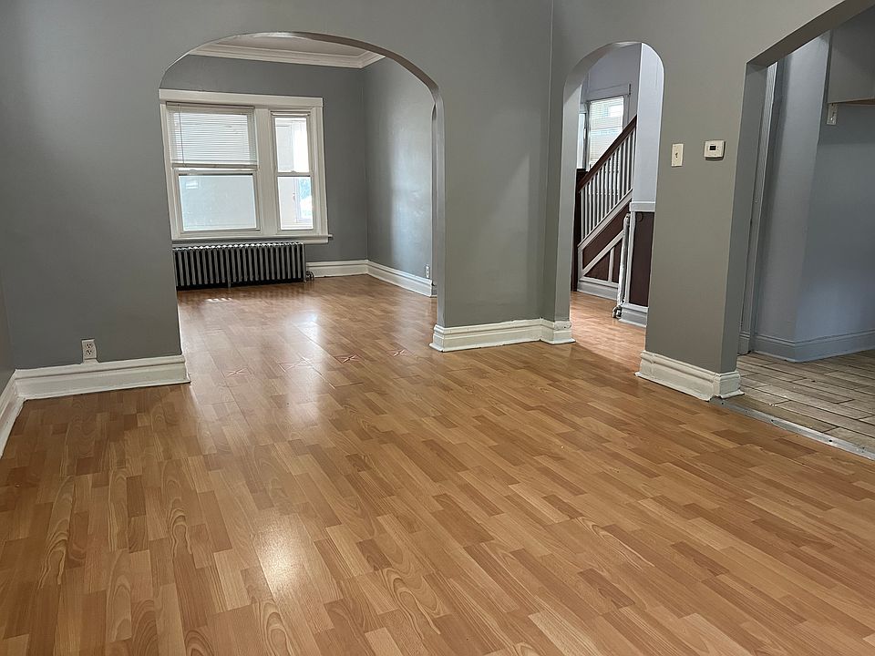 1st image of 7139 S Woodlawn Ave