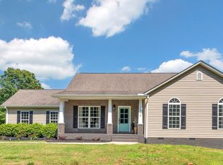 1013 Pearson Rd, Woodruff, SC 29388