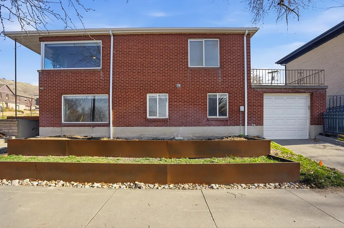 Building Photo - 580 N 200 W #580