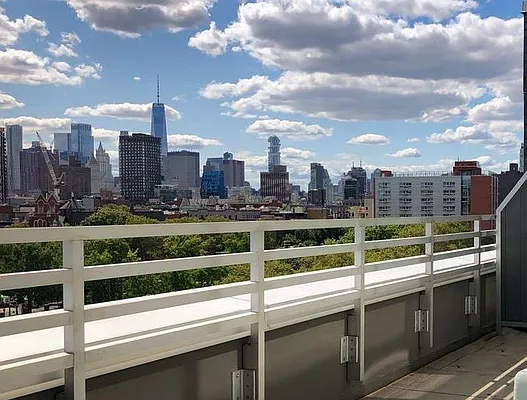 Rented by Kahen Properties | media 11