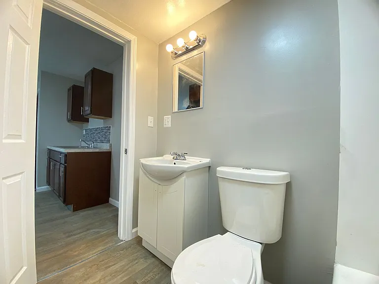 3217 Finley St — Photo 13