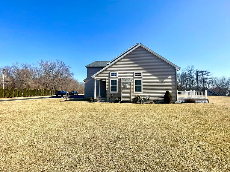 85B Lape Rd — Photo 3