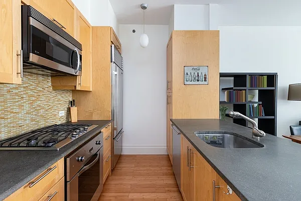 Rented by Brown Harris Stevens | media 8