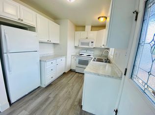 1587 Primrose St, Anchorage, AK 99508