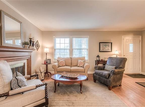 2nd image of 8809 Minnehaha Ln