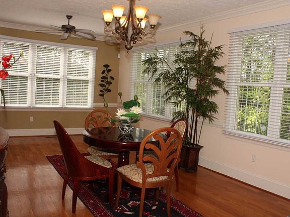 Breakfast Room