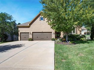 12714 W 49th Ter, Shawnee, KS 66216