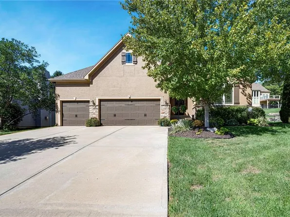 12714 W 49th Ter, Shawnee, KS 66216
