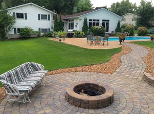 4128 Kings Dr, Minnetonka, MN 55345