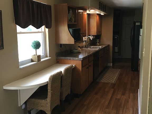 4th image of 2162 Green Springs Dr