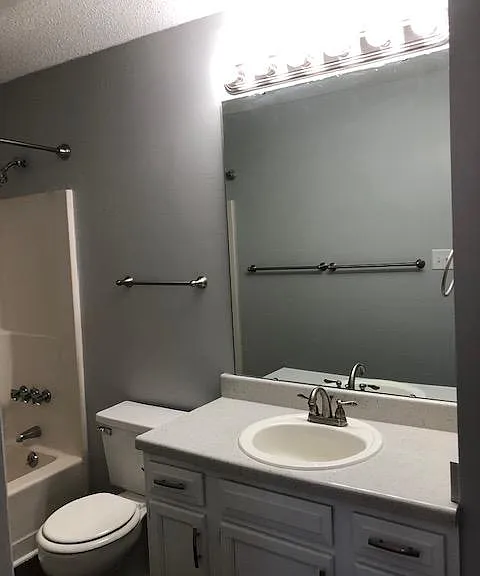 4407 Graceland Ct #4407 — Photo 16