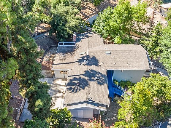 5th image of 21801 San Miguel St