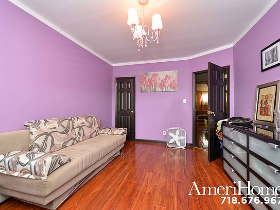 5th image of 3714 Laurel Ave