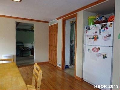 4th image of 85 8th Ave