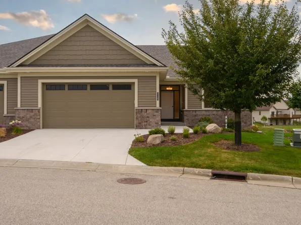 2139 Centurion Ct NE, Rochester, MN 55906