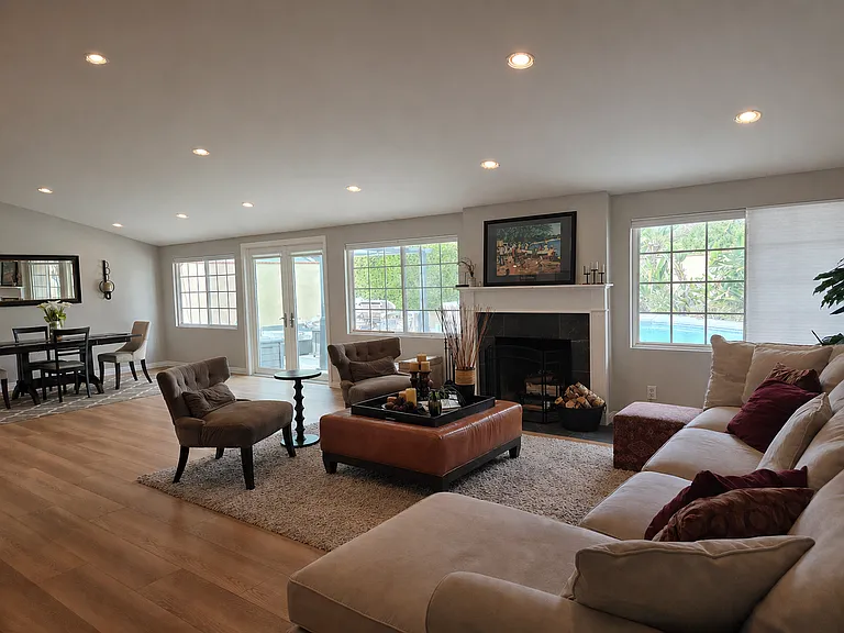 Comanche Ave. 5706 — Photo 12