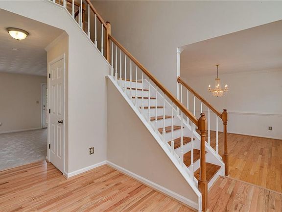 5th image of 2757 Christopher Farms Dr