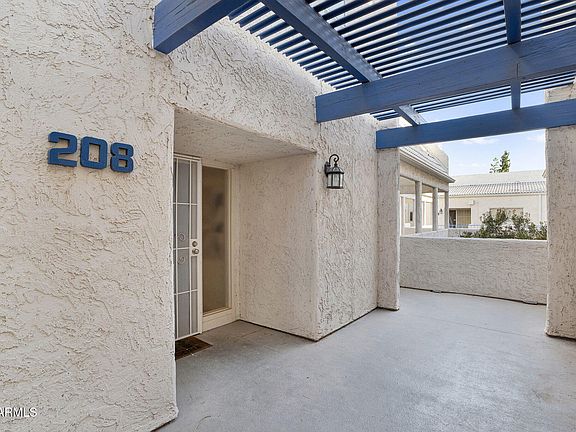 4th image of 1143 E SANDPIPER Drive #208