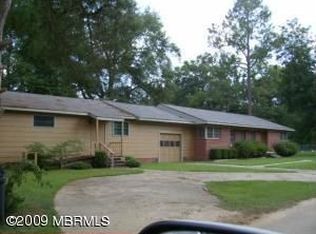 105 Dabbs Ave, Quitman, MS 39355