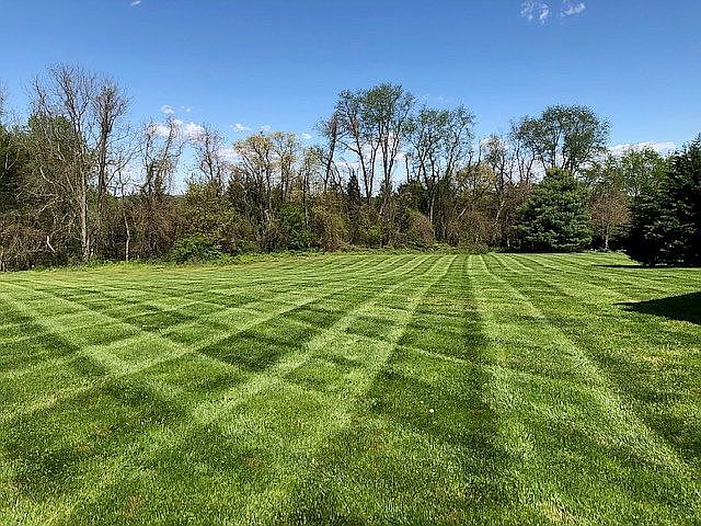 2nd image of 2832 Grier Nursery Rd