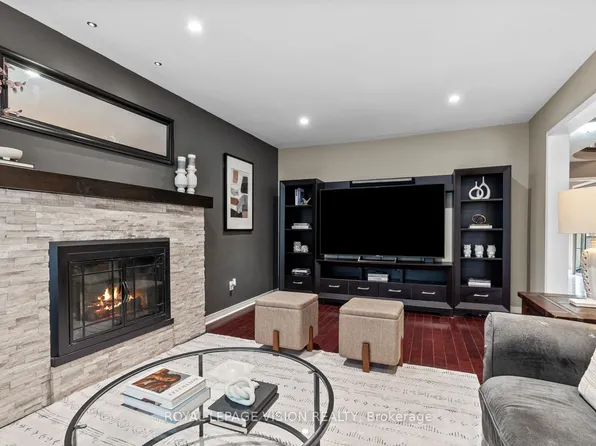 83 Bergin Rd, Newmarket, ON L3X 1S2