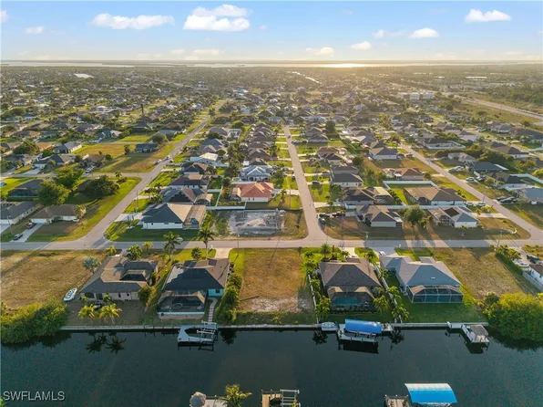 2603 SW 21st Ave, Cape Coral, FL 33914