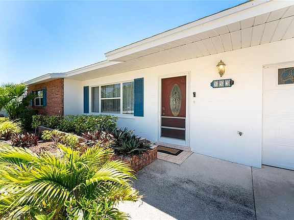 2nd image of 153 Golf Club Ln