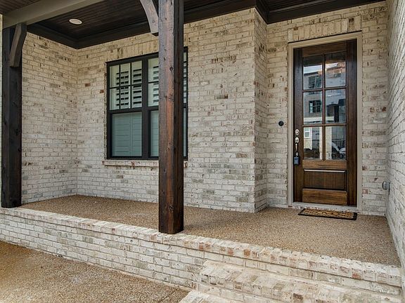 3rd image of 1008 Quillen Way #50