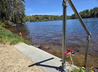 35 Collins Landing Rd UNIT 32, Weare, NH 03281