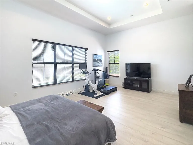 5169 Roma St — Photo 25