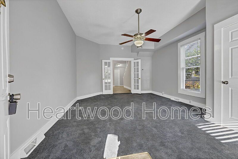 1st image of 119 Church St