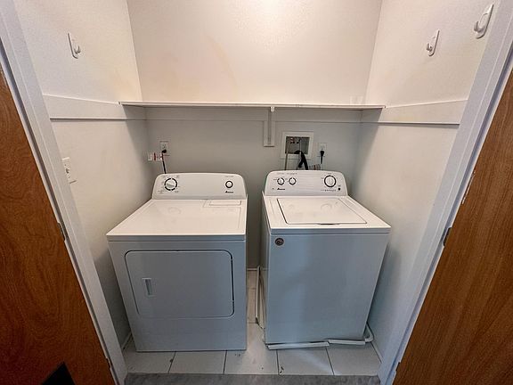 5th image of 158-160 Ferry St #2