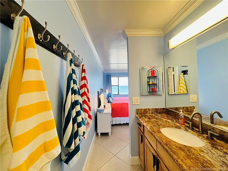 9400 S Ocean Dr #604B — Photo 35