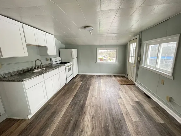 338 Erie St, Adrian, MI 49221