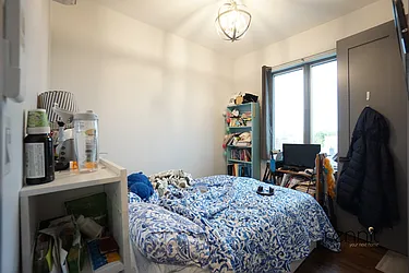 Rented by Rennit Inc.