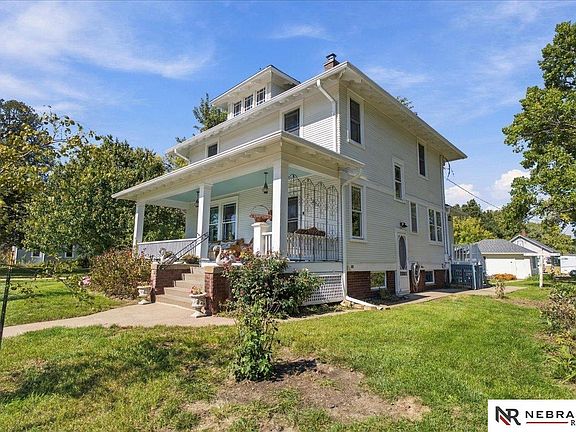 4th image of 1364 South St