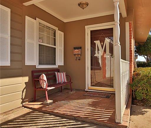 3rd image of 1409 Bel Air Dr