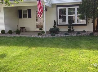 40 Yellowstone Ln, Howell, NJ 07731